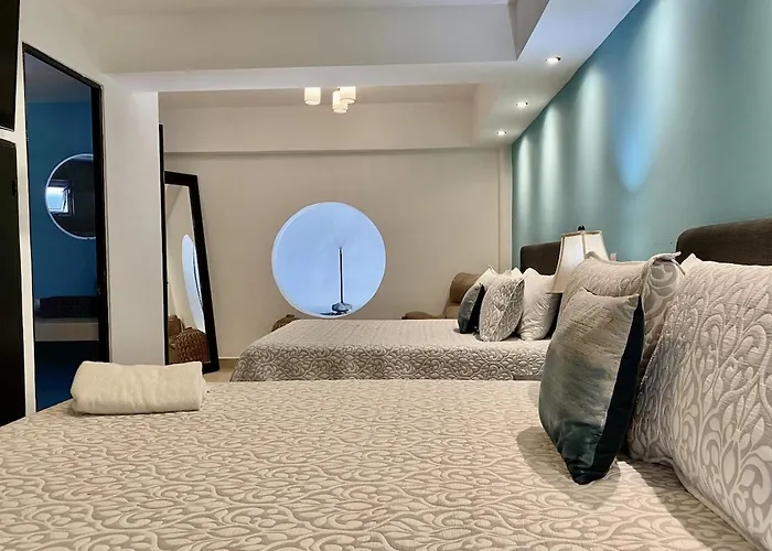 Beachside Penthouse With Pool & Balcony Apartment Playa del Carmen