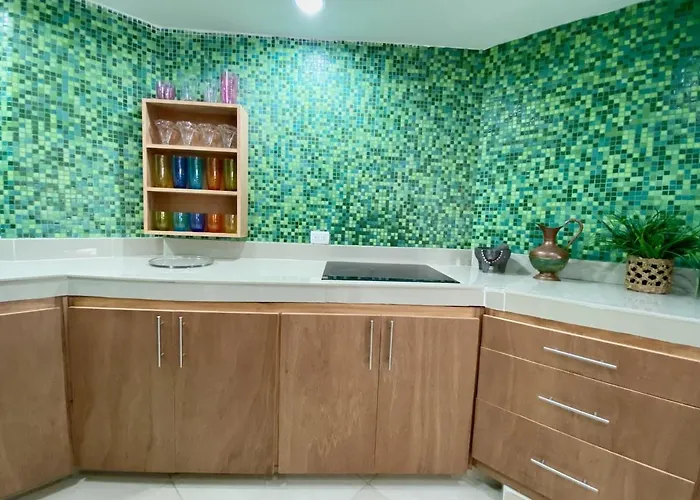 Beachside Penthouse With Pool & Balcony Playa del Carmen