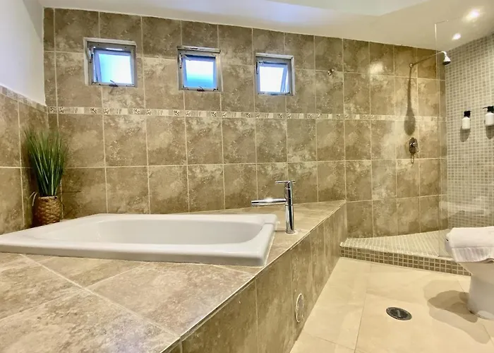 Beachside Penthouse With Pool & Balcony * Playa del Carmen