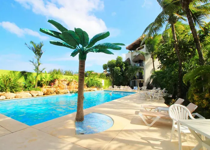 Beachside Penthouse With Pool & Balcony Playa del Carmen